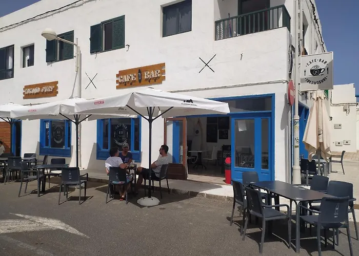 Auberge de jeunesse Famara Rooms *